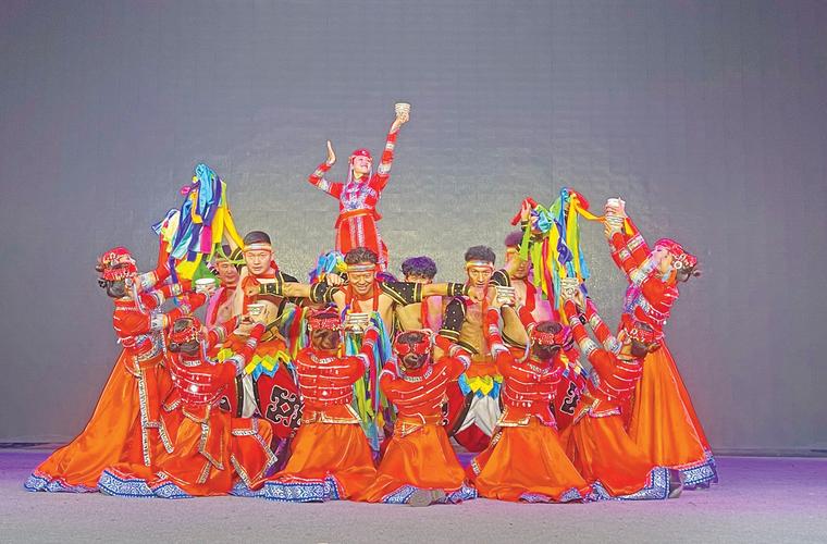 德都蒙古族音乐歌舞 文化学术交流展演在乐山举行